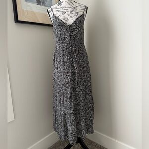 Abercrombie & Fitch Black and White Maxi Dress
